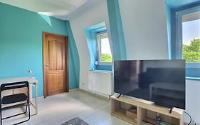 Appartement Charmant Tres Proche Centre-Ville, Parking Gratuits, Mulhouse Centre